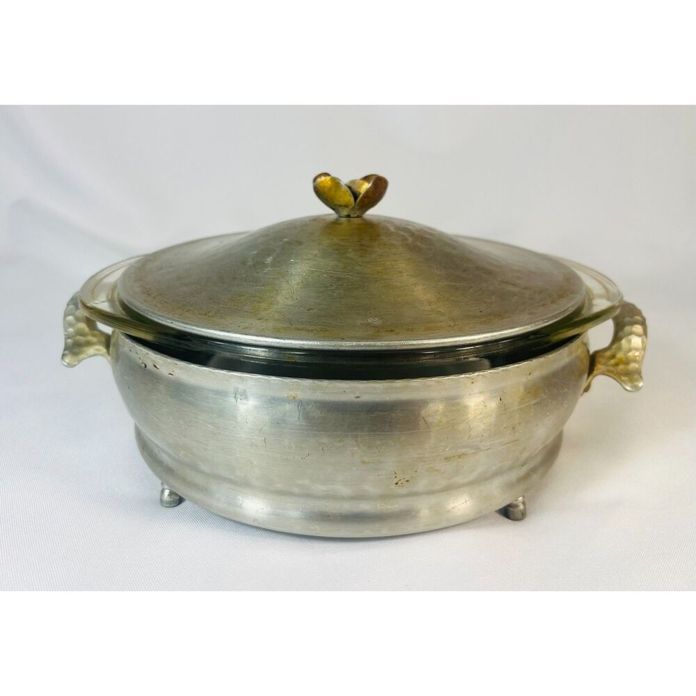 Vintage Pyrex Casserole Glass Dish Hammered Aluminum Holder Tulip